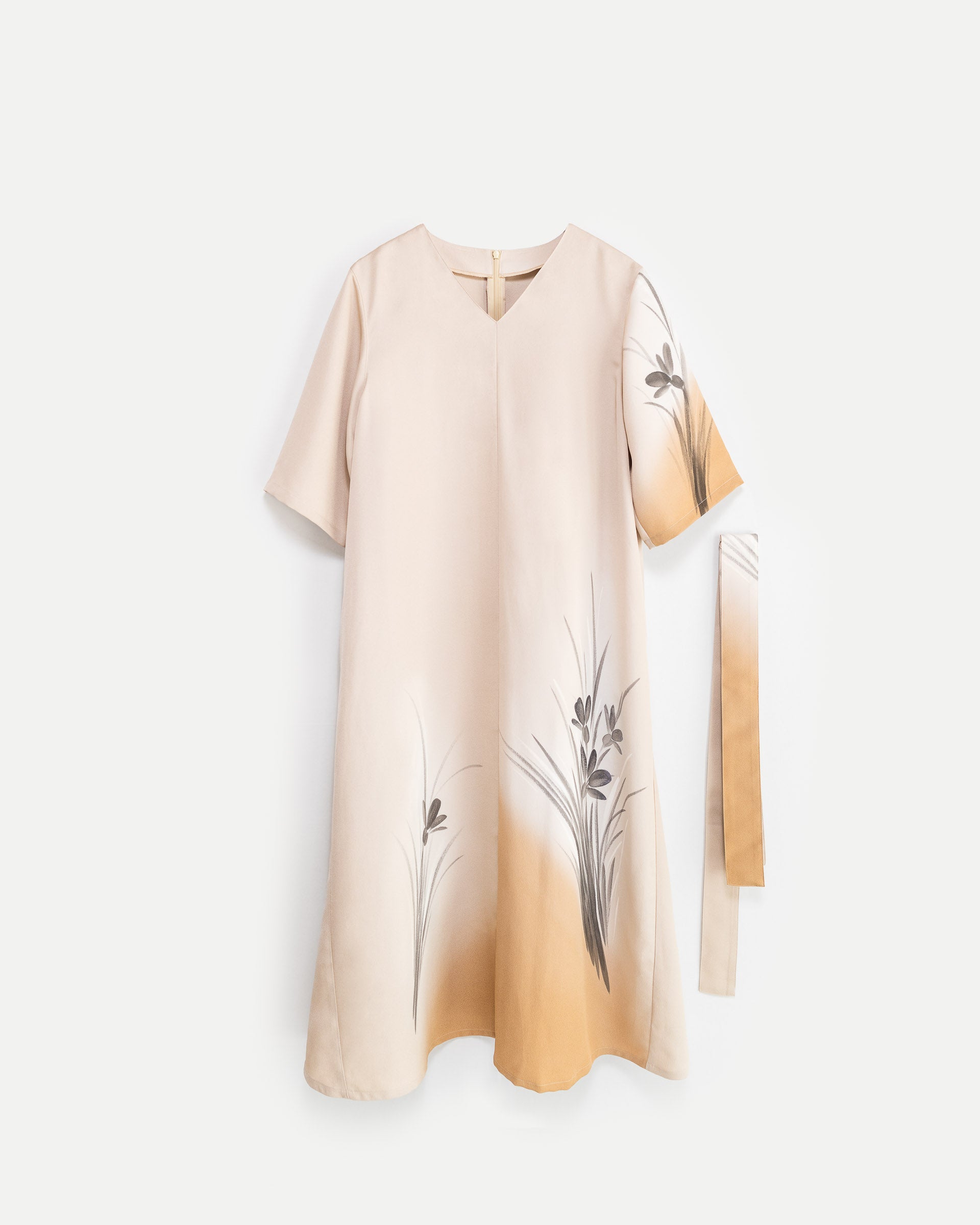 月ドレス｜サイカイの衣「着物リメイクのセミオーダー」 – TSURUTO